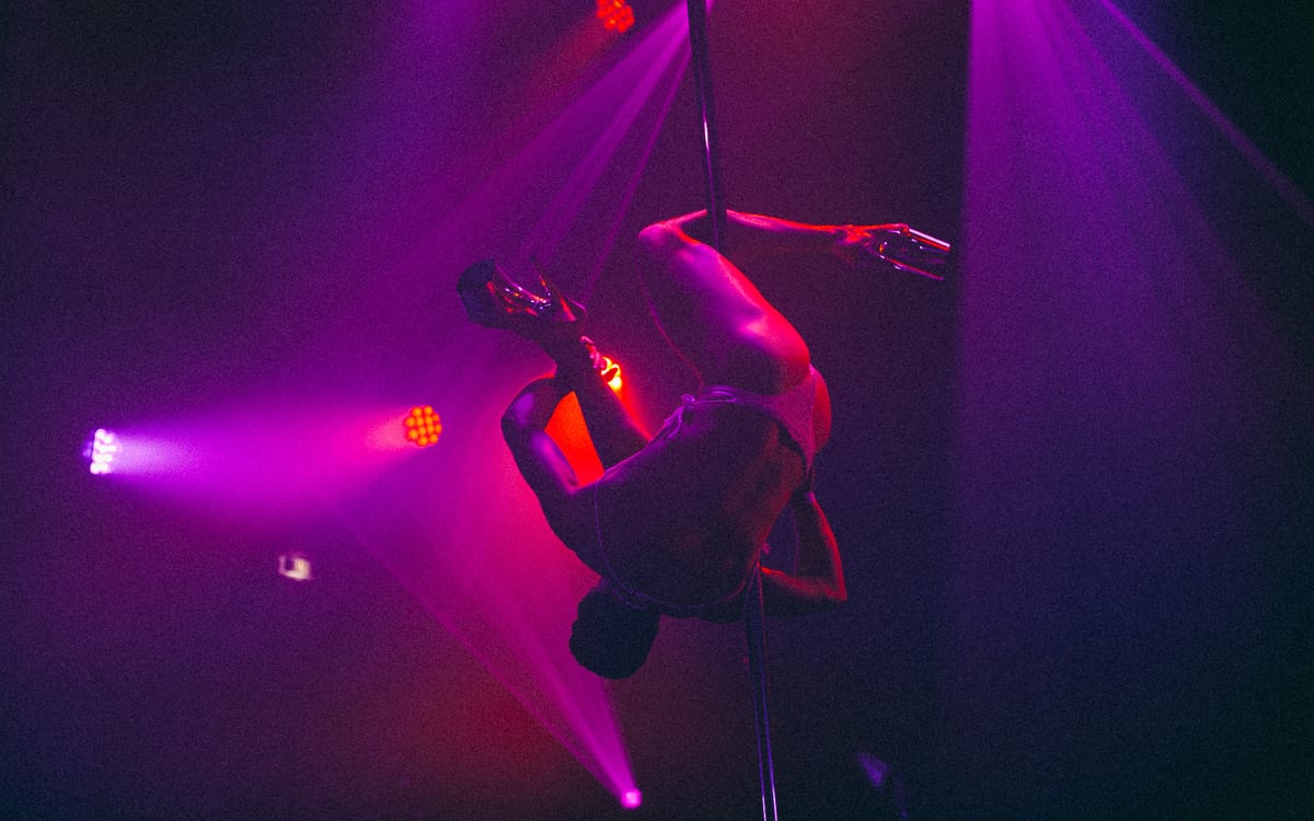 Atelier d'initiation à la Pole Dance dans le club de La Machine !